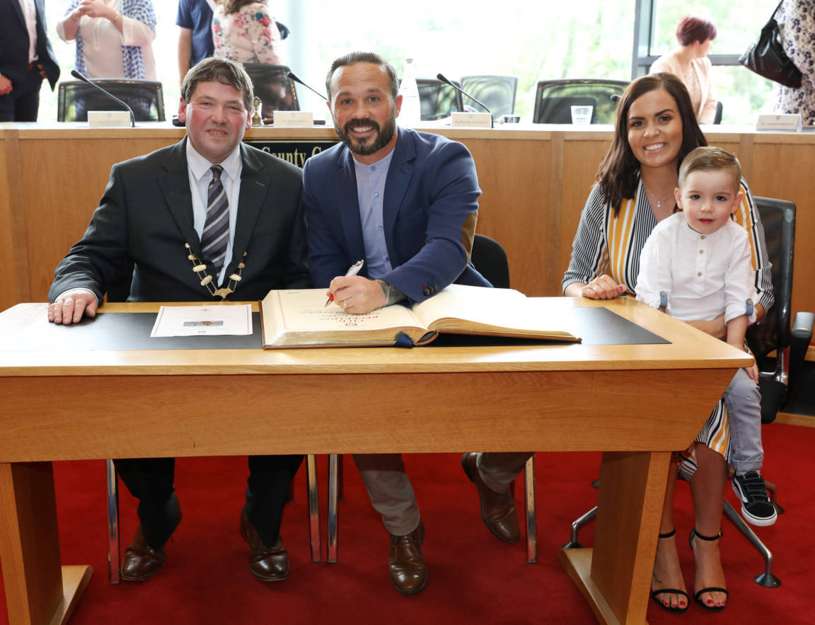 Rovers legend Raf Cretaro honoured at County Hall